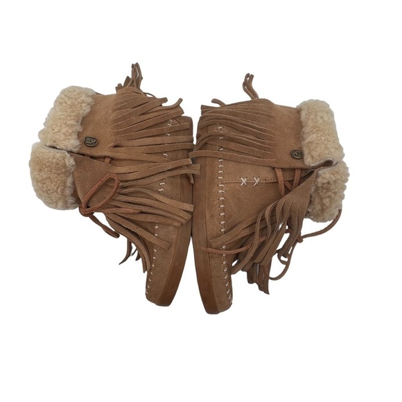 Koolaburra Brown Fringe Sherpa Lined Wedge Booties Size 5 Women's - Picture 5 of 9